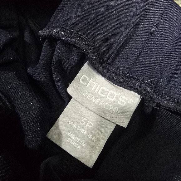 Chico's Zenergy Pull On UPF Lightweight Tapered Nylon Spandex Pants Navy 3 US 12 - Picture 2 of 8